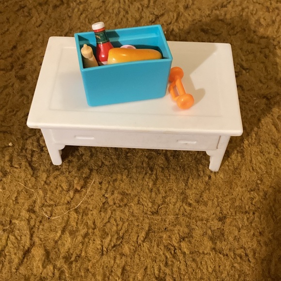 Barbie kitchen refrigerator and hutch plus coffee table. - Picture 3 of 7